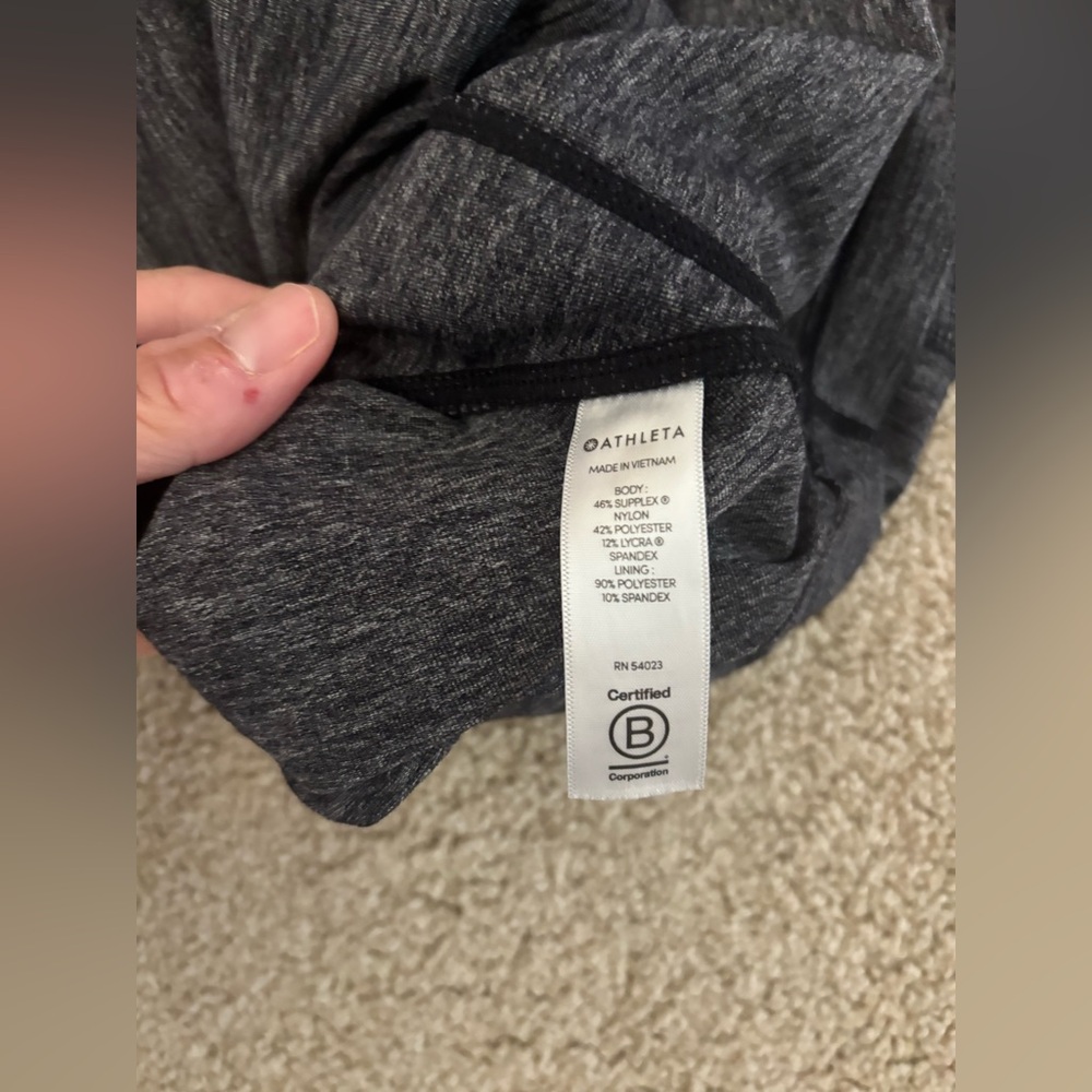 Women’s Athleta Excursion Skort Small Charcoal Gr… - image 4